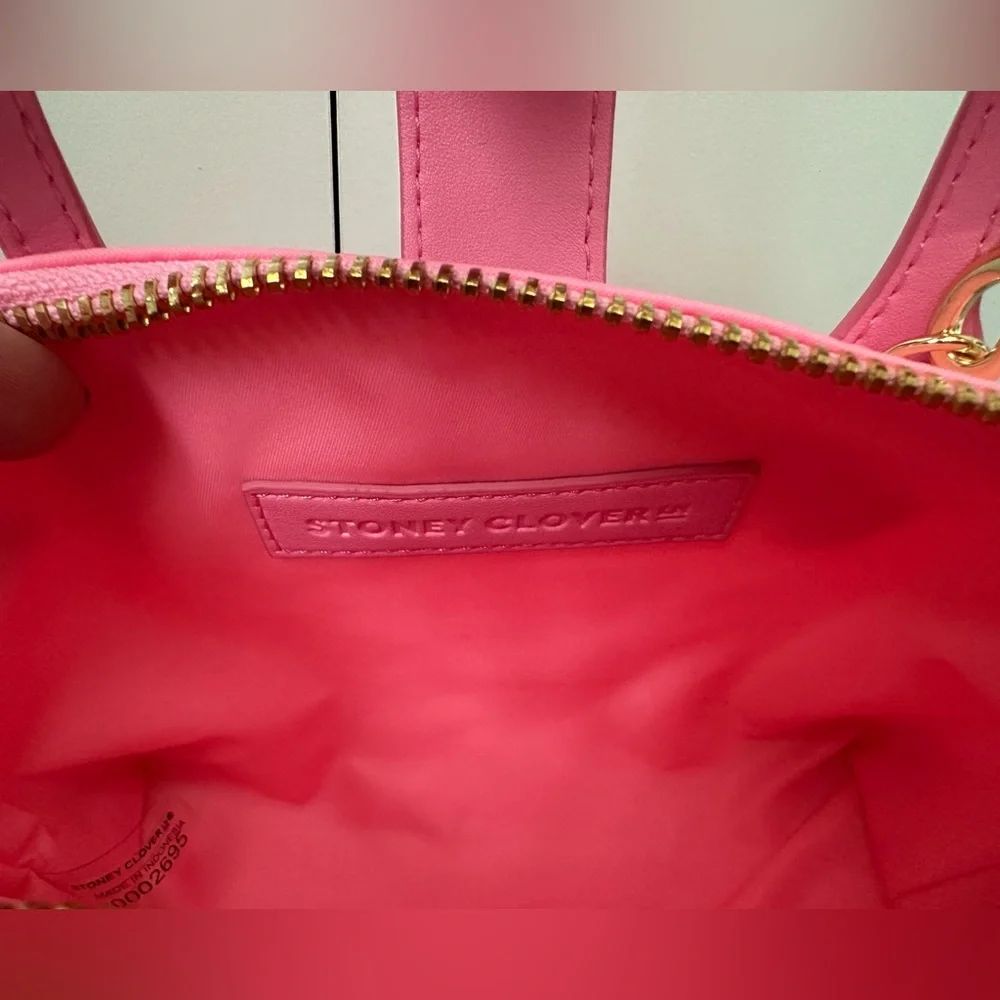NWOT Stoney Clover Lane Pink Pouchette Crossbody Bag 02 - Picture 5 of 7